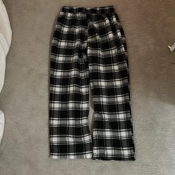 Comfy plaid pajama pants - Picture 1 of 1
